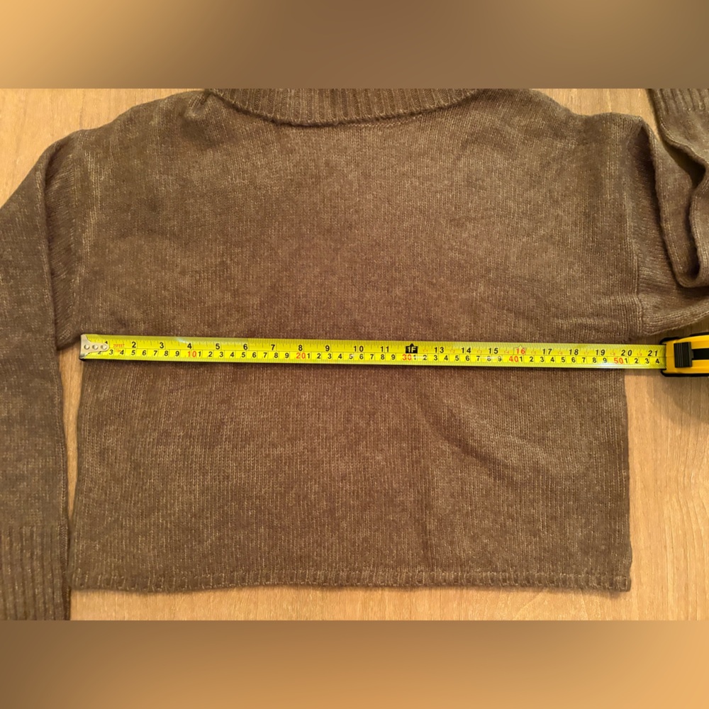 Z Supply Ursa Turtleneck Cropped Sweater Top l Color: Martini l Size: Medium NWT - Picture 10 of 13